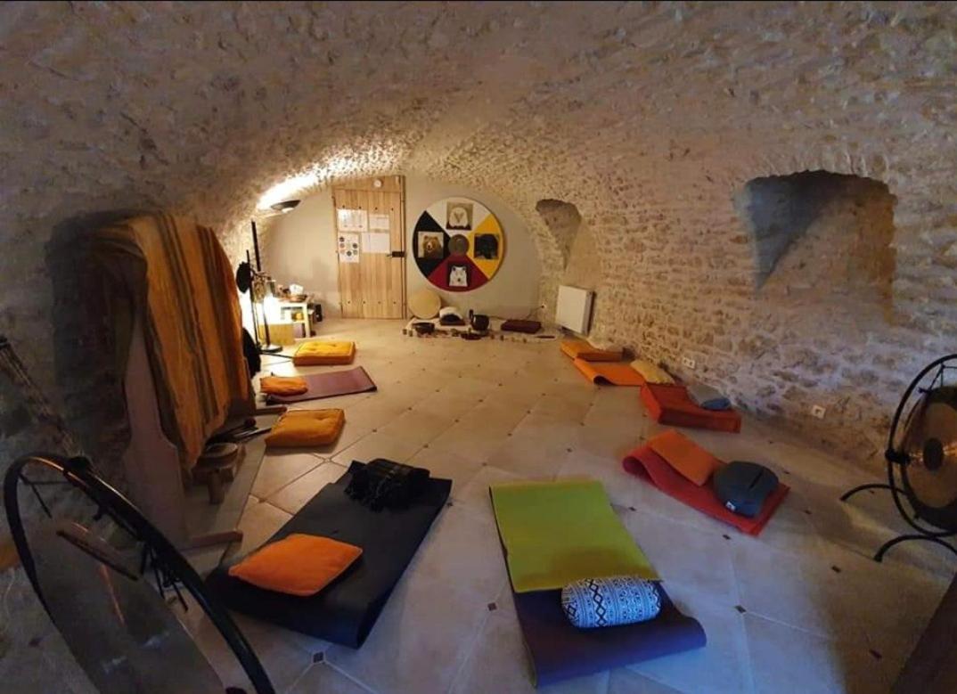 La Source De Kali Bed and Breakfast Bescherelles Buitenkant foto